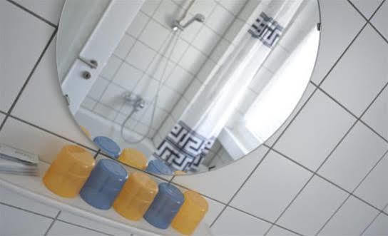 Hansa-Hotel Neuss Ngoại thất bức ảnh