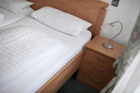 Hansa-Hotel Neuss Ngoại thất bức ảnh
